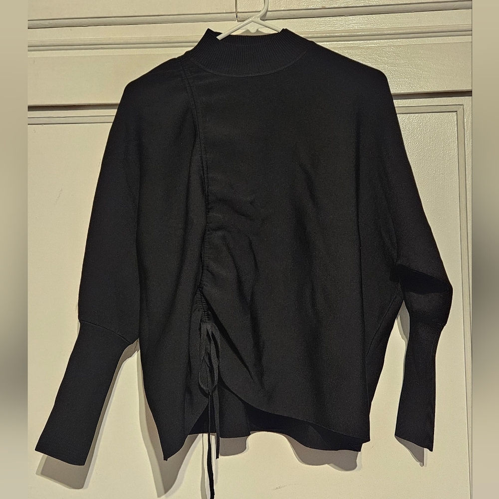 NWT Apparalel Drawstring Top Size S